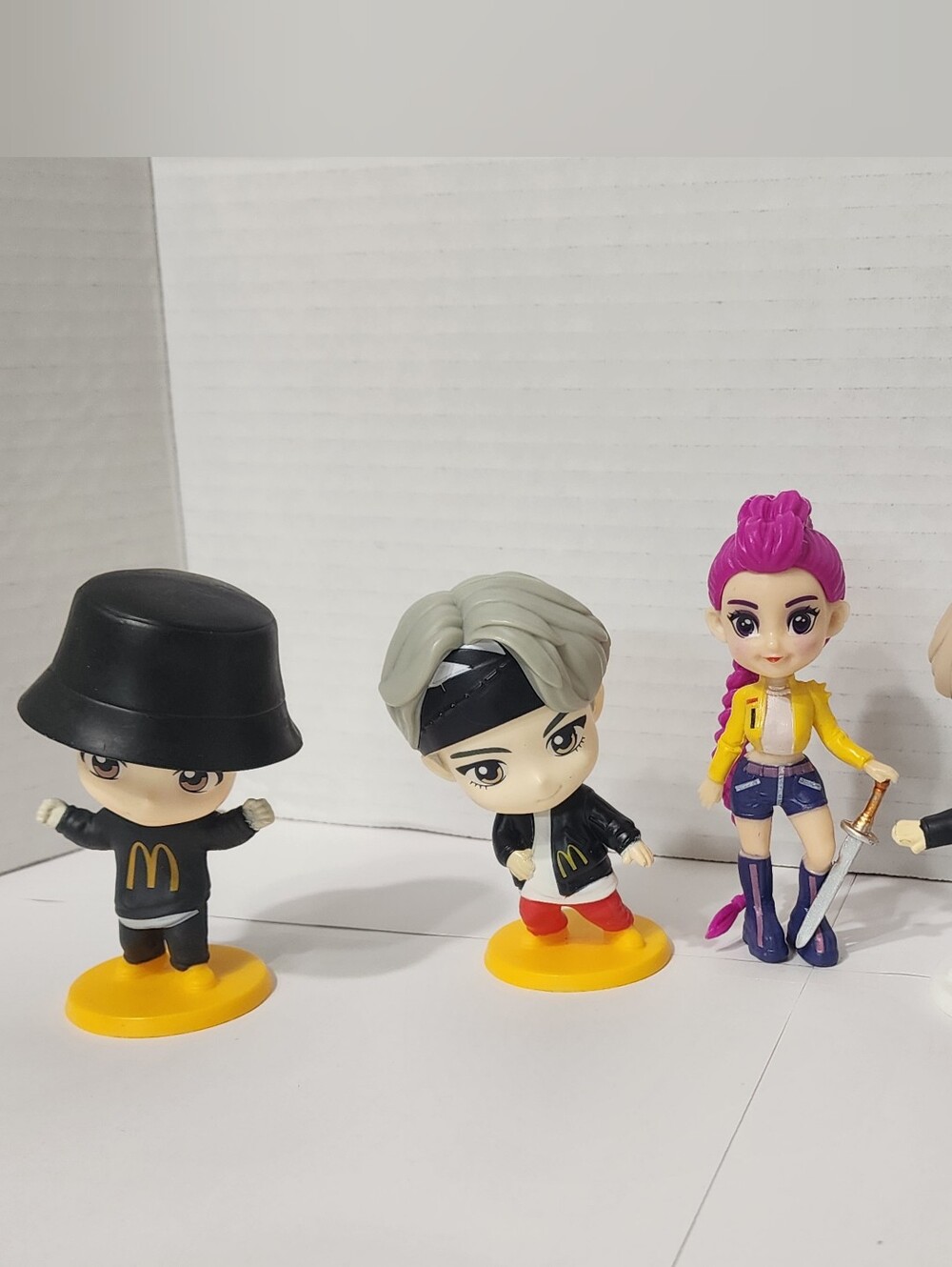 K Pop Bundle - Picture 3 of 3